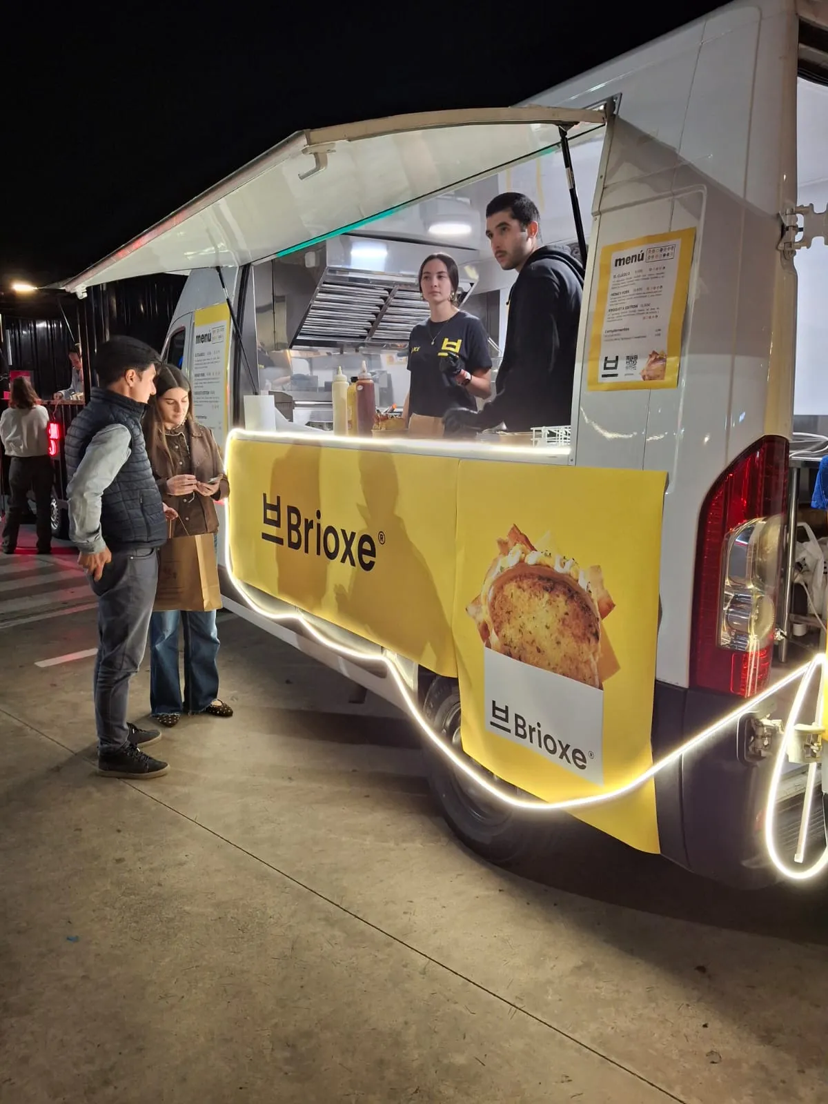 Exterior Fiat Ducato Food truck Homologada 10 - Alquiler en Mataró